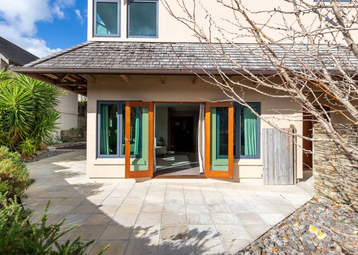  at 2/3 Gard Street, Silverstream, Upper Hutt, Wellington