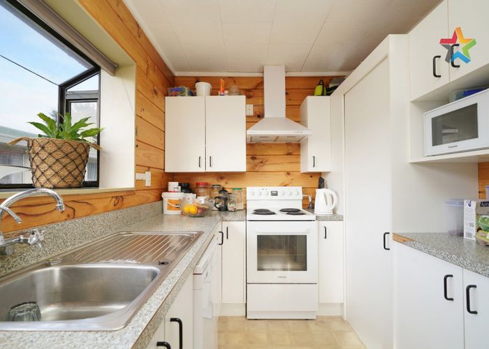  at 16 Gretna Street, Heidelberg, Invercargill