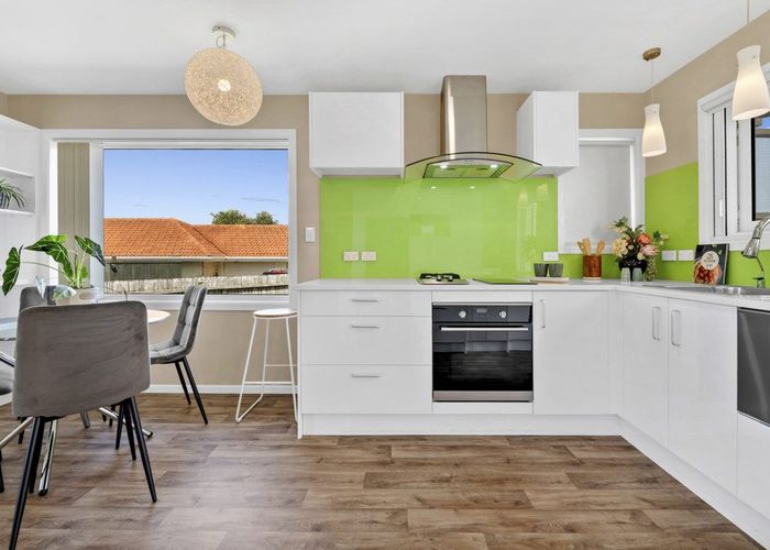  at 1/23 Liam Place, Half Moon Bay, Manukau City, Auckland