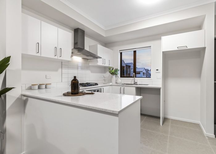  at 43 Manarini Road, Westgate, Auckland
