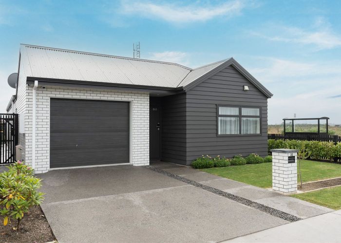  at 32 Couldsack Avenue, Chartwell, Hamilton