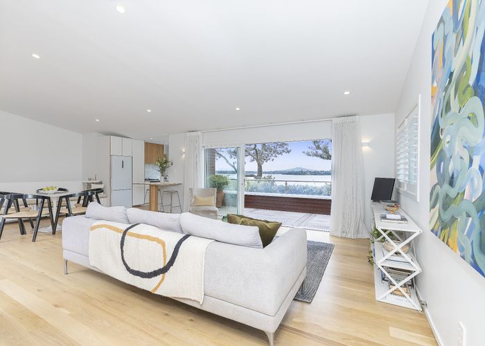  at 1/69 Princes Street, Northcote Point, North Shore City, Auckland