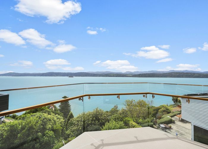  at 38 Napier Street, Karaka Bays, Wellington
