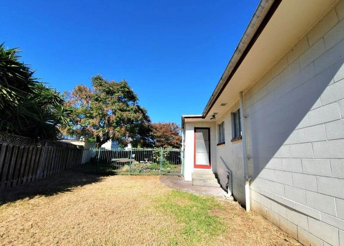  at 4/38 Allenby Road, Panmure, Auckland City, Auckland