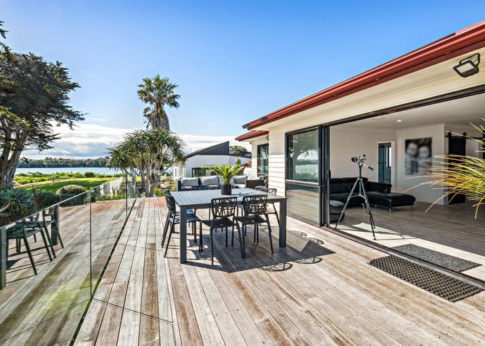  at 12 Channel View Road, Clarks Beach