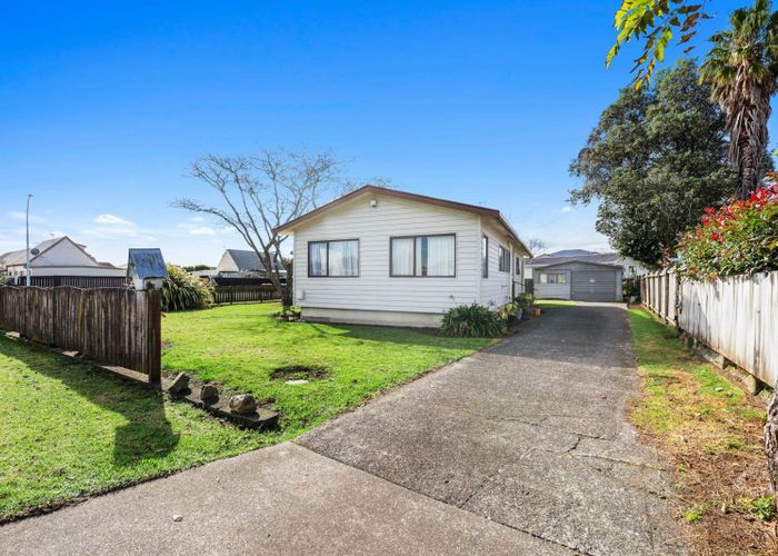  at 2 Le Havre Place, Takanini, Papakura, Auckland