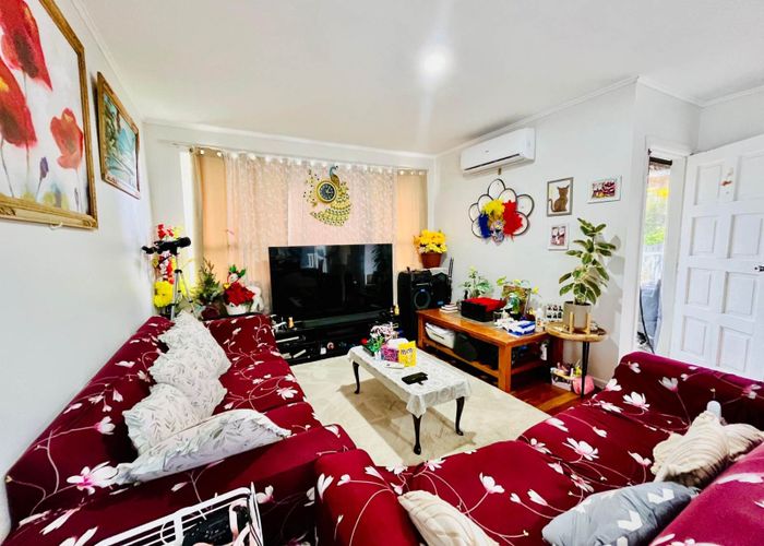  at 5 Dagenham Street, Manurewa, Manukau City, Auckland