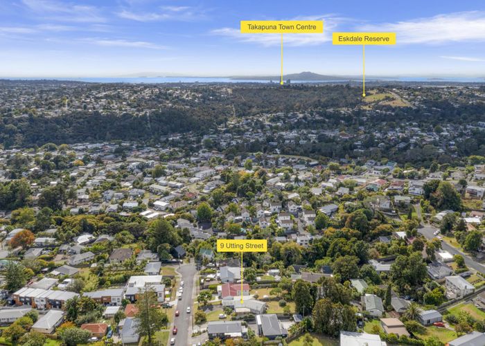  at 9 Utting Street, Birkdale, Auckland