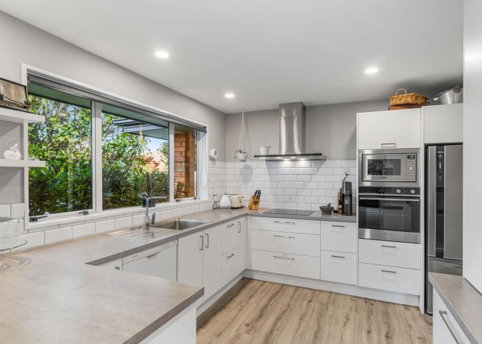  at 32 Ti Rakau Drive, Woolston, Christchurch