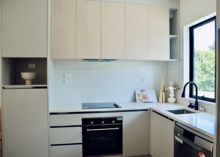  at 5/442 Old Te Atatu Road, Te Atatu Peninsula, Waitakere City, Auckland