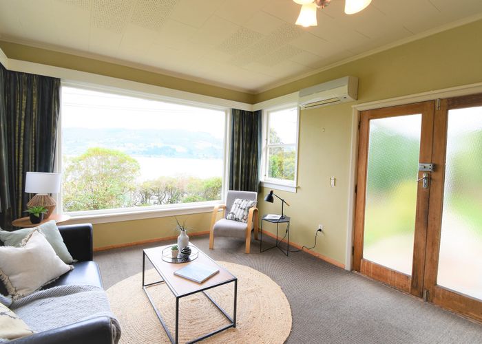  at 16 Marine Parade, Macandrew Bay, Dunedin