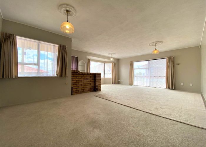  at 2/461 Blockhouse Bay Road, Blockhouse Bay, Auckland City, Auckland