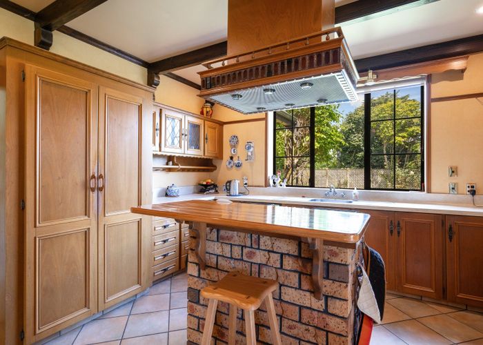  at 165 Lansdowne Road, Richmond, Richmond