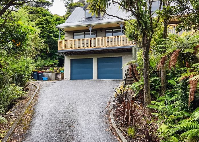  at 30 Stanton Crescent, Karoro, Grey, West Coast
