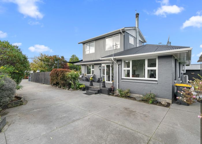  at 21 Greendale Avenue, Avonhead, Christchurch City, Canterbury