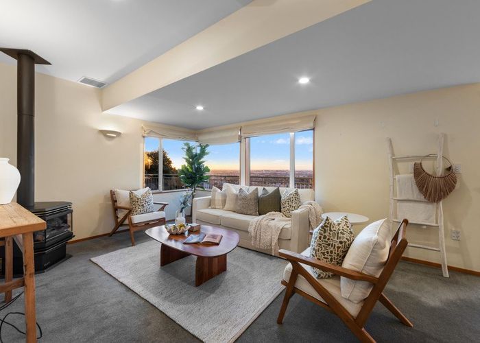  at 4 Kimbolton Lane, Huntsbury, Christchurch City, Canterbury