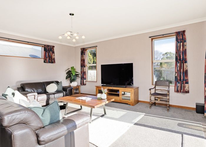  at 12 Park Street, Gladstone, Invercargill