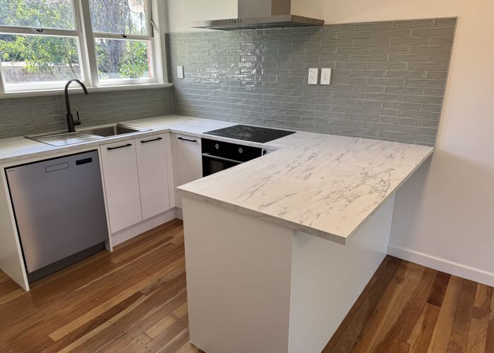  at 2/67a Alberton Ave, Mount Albert, Auckland City, Auckland