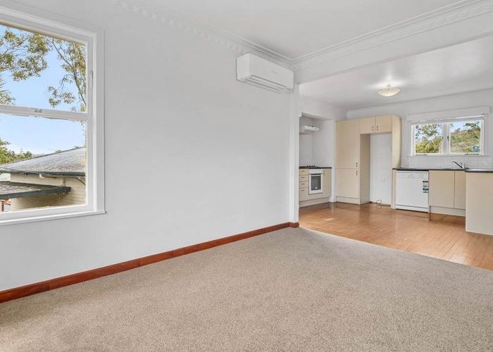  at 56 Chippendale Crescent, Birkdale, North Shore City, Auckland