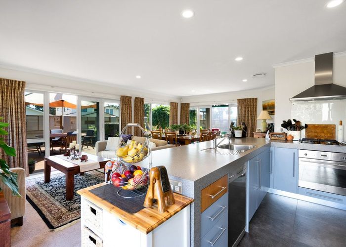  at 2 Parkvue Drive, Bell Block, New Plymouth