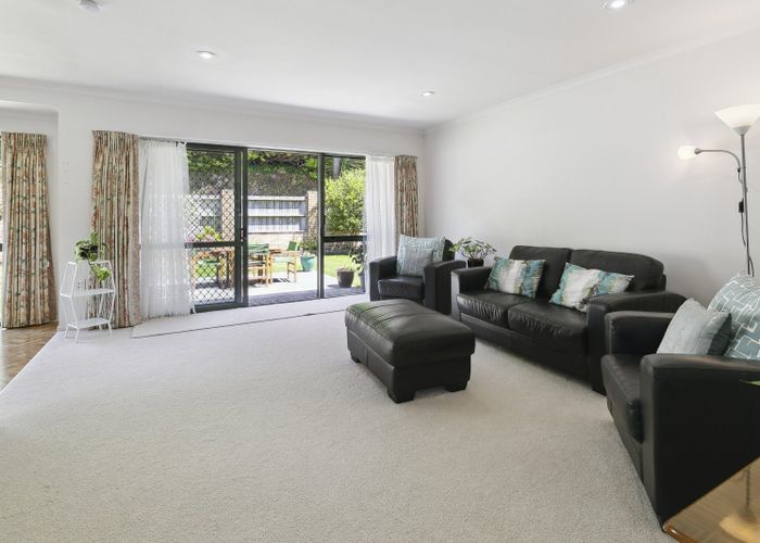  at 63/42 Main Road, Tawa, Wellington