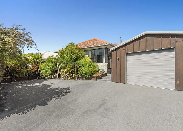  at 124 Warren Crescent, Hillmorton, Christchurch