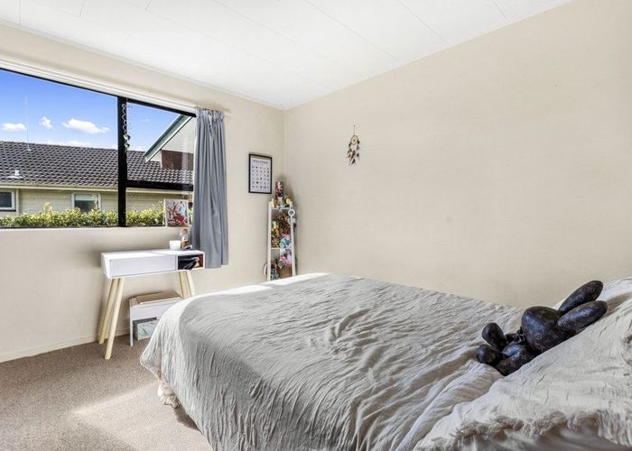  at 21 Tomintoul Place, Highland Park, Manukau City, Auckland