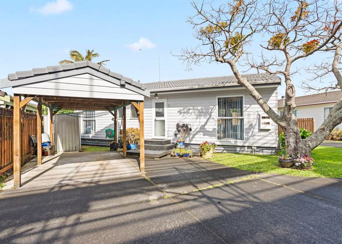  at 3/3 Orchard Street, Avondale, Auckland