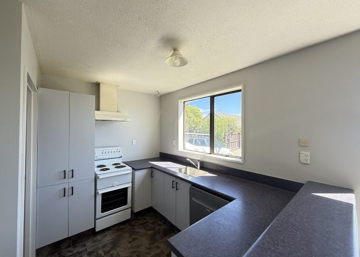  at 2 Farm Lane, Parklands, Christchurch City, Canterbury