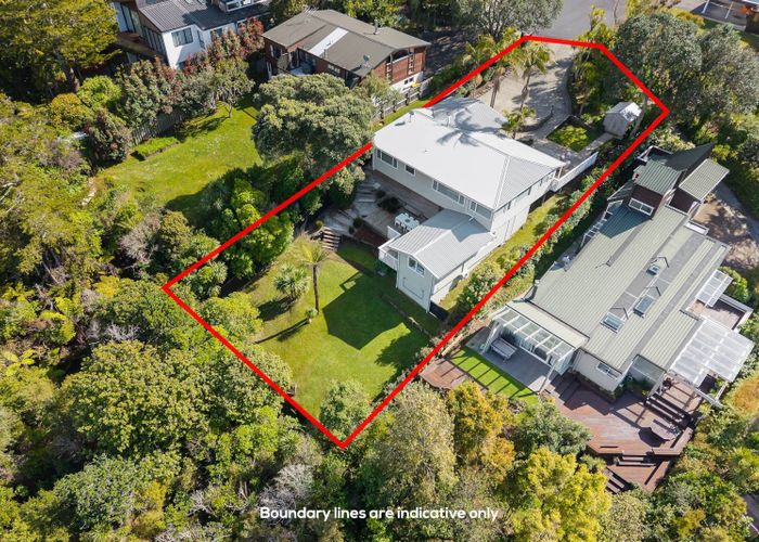  at 18 Sandford Street, Campbells Bay, North Shore City, Auckland
