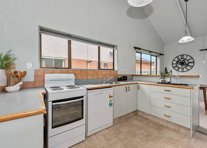  at 192a Cambridge Road, Hillcrest, Hamilton, Waikato