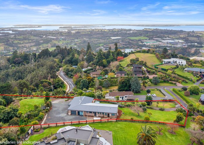  at 4 Dawn View Place, Tauranga