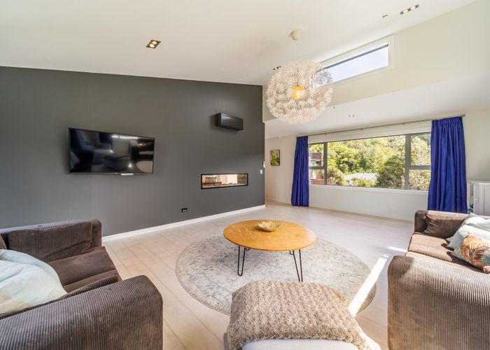  at 9 Sylvan Way, Silverstream, Upper Hutt, Wellington