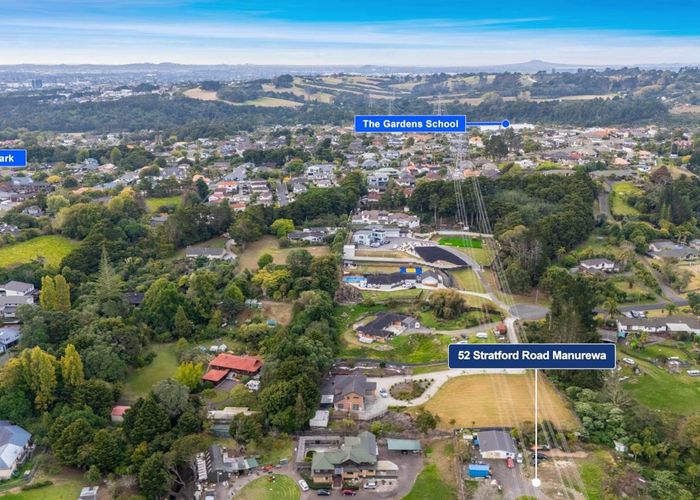  at 52 Stratford Road, Alfriston, Manukau City, Auckland