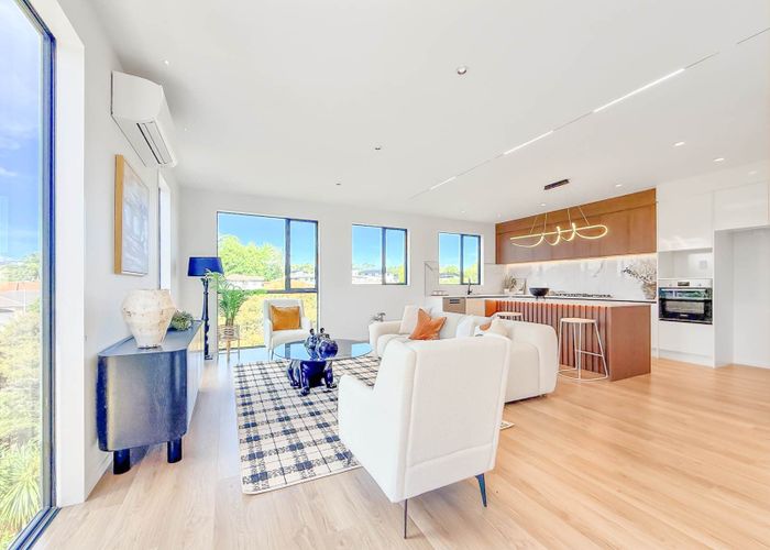  at 8 Mara Waina Place, Swanson, Waitakere City, Auckland