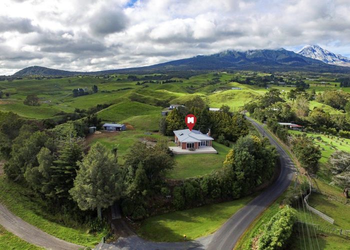  at 483 Upper Pitone Road, Pitone, New Plymouth