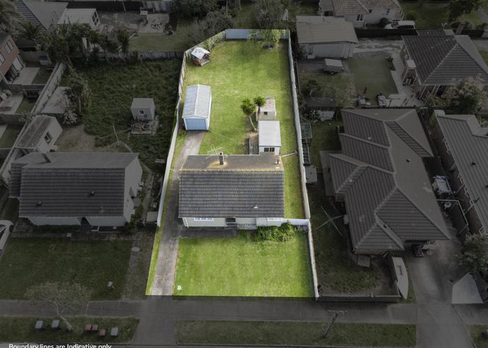  at 22 Tuakiri Street, Point England, Auckland