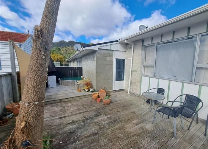  at 1/44 Bauchop Road, Waterloo, Lower Hutt, Wellington