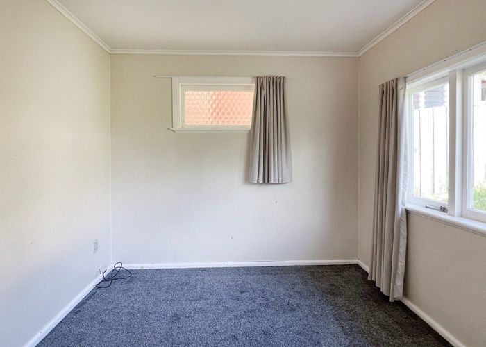  at 136 Hillsborough Road, Hillsborough, Auckland City, Auckland