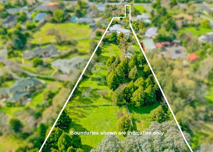  at 142 Raumati Road, Raumati Beach, Paraparaumu