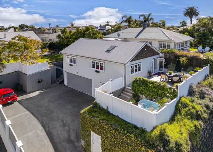  at 47 Lake Road, Devonport, Auckland