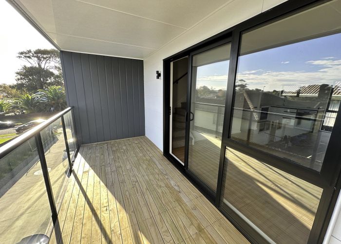  at 9D Landette Road, Manurewa, Auckland