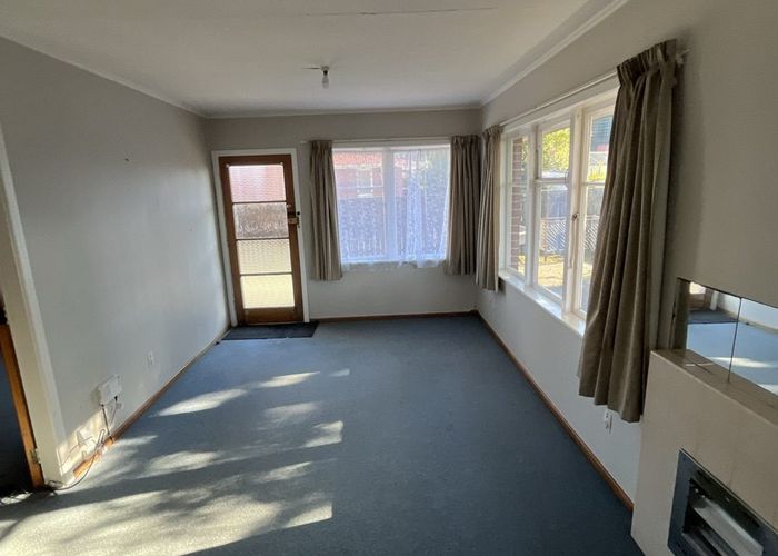  at 6/7 Tawai Street, Trentham, Upper Hutt, Wellington