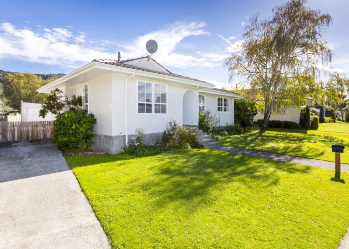  at 5 Akron Grove, Totara Park, Upper Hutt, Wellington