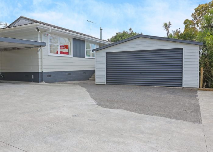  at 39 Fitzwater Place, Henderson, Auckland