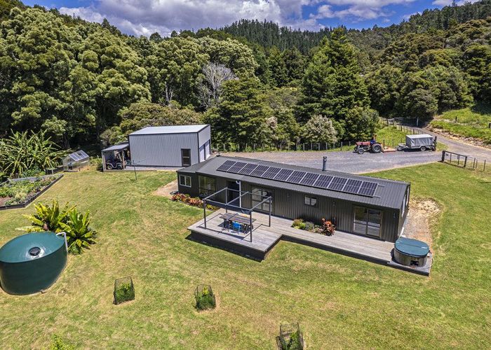  at 241a Hailes Road, Whananaki, Whangarei, Northland
