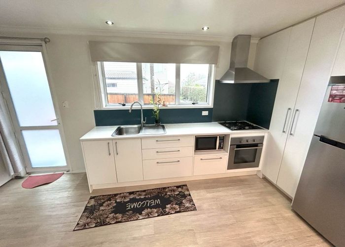  at 20 Strid Road, Te Atatu South, Waitakere City, Auckland