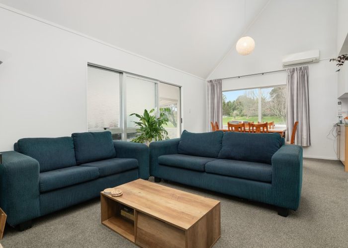  at 33B Sutherland Road, Brookfield, Tauranga