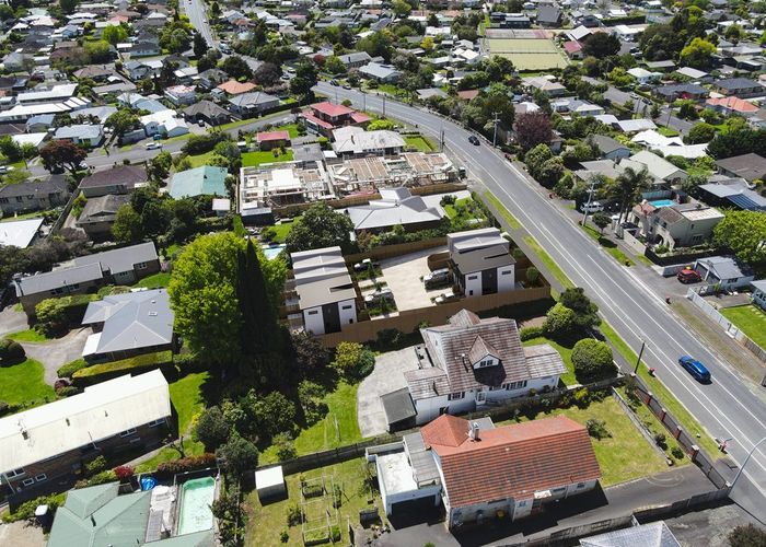  at 50 Forest Lake Road, Forest Lake, Hamilton, Waikato