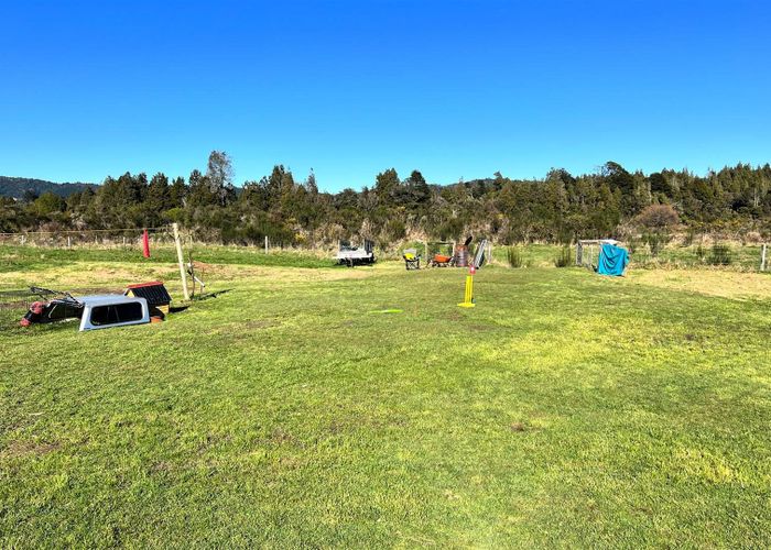  at 896B Old Christchurch Road, Awatuna